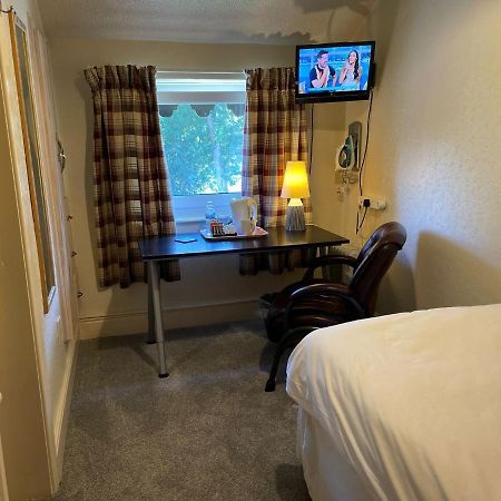 Rostrevor Hotel - Guest House Bury  Ngoại thất bức ảnh