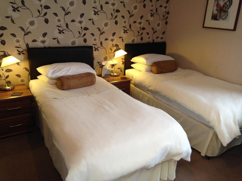 Rostrevor Hotel - Guest House Bury  Ngoại thất bức ảnh